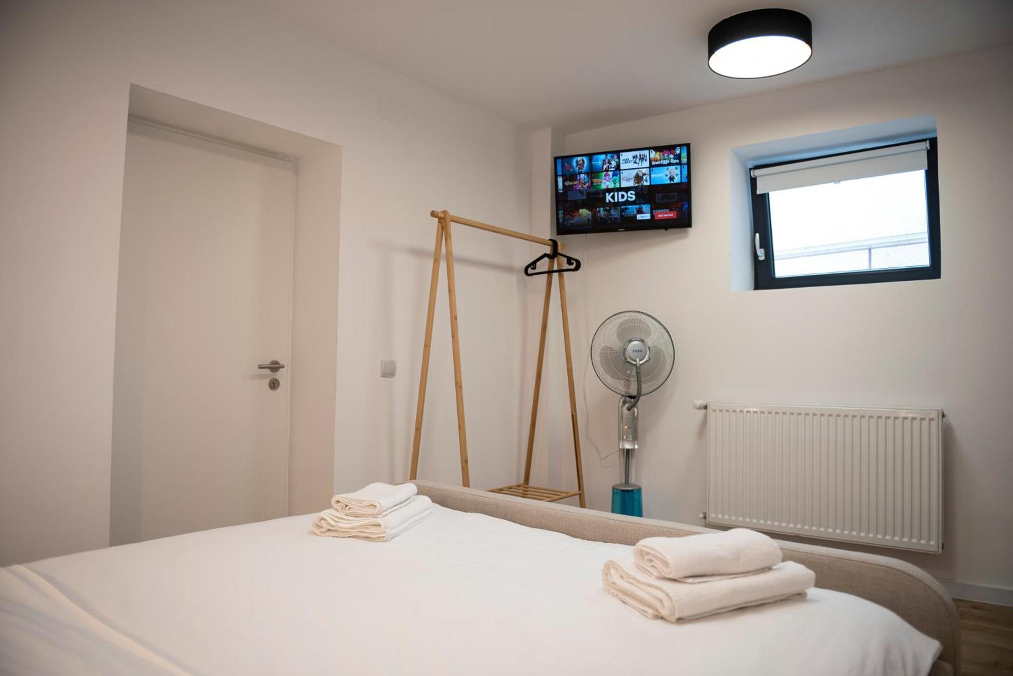 Lazynest Residence Bucarest Camera foto